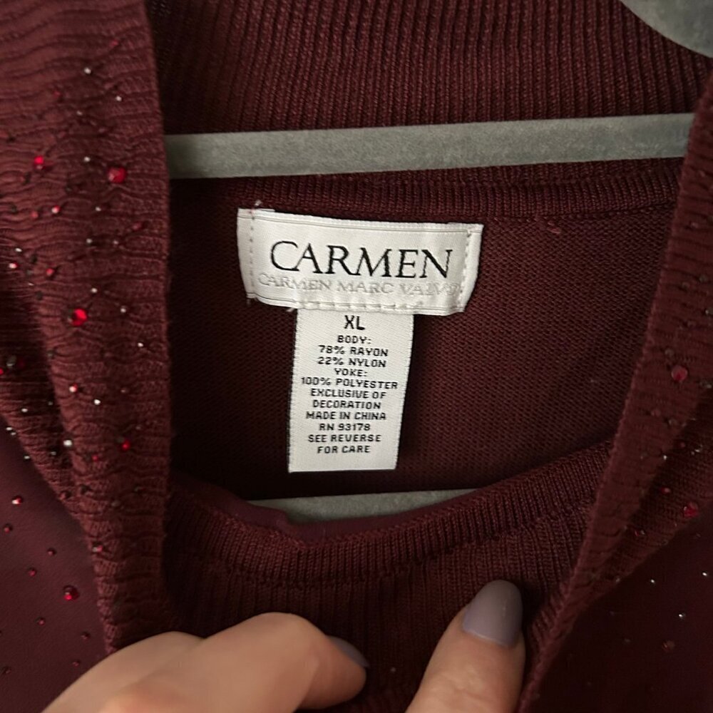 Carmen Marc Valvo Burgundy Sleeveless High-Neck Jewel Embellished Knit Top XL - Picture 2 of 3